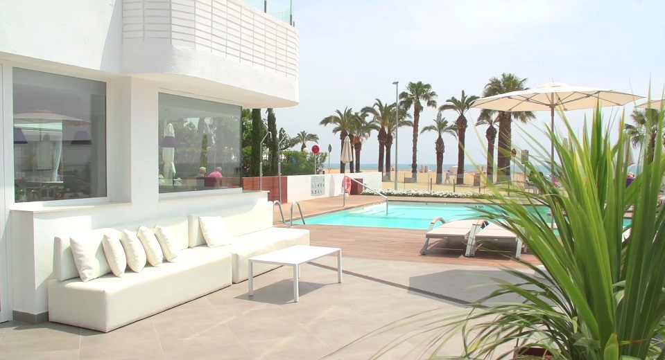 Hotel Fergus Style Mar Mediterranea, un todo incluido solo para adultos en playa Santa Susana en la Costa Brava.